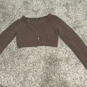 Brown, two buttoned, cropped sweater